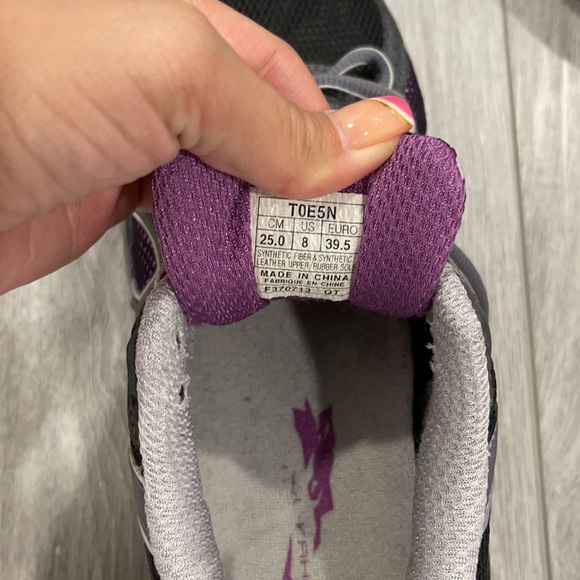 ASICS running shoes - Picture 4 of 7